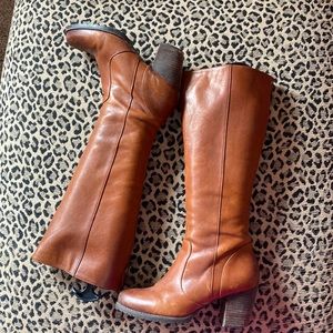 Clarks leather calf high brown boots